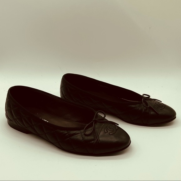 CHANEL Ballet Flats. - Picture 4 of 7